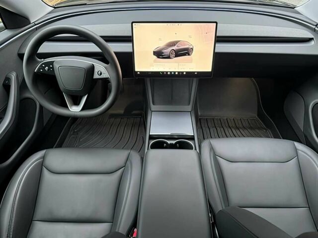 Тесла Модель 3 2024 в Киеве на Automoto.ua Серый Тесла Модель 3, объемом двигателя 0 л и пробегом 29 тыс. км за 11200 $, фото 8 на Automoto.ua