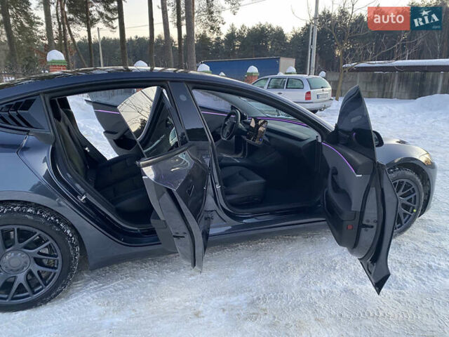 Сірий Тесла Модель 3, об'ємом двигуна 0 л та пробігом 35 тис. км за 26500 $, фото 20 на Automoto.ua