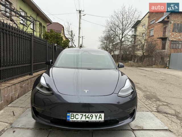 Серый Тесла Модель 3, объемом двигателя 0 л и пробегом 13 тыс. км за 30000 $, фото 9 на Automoto.ua
