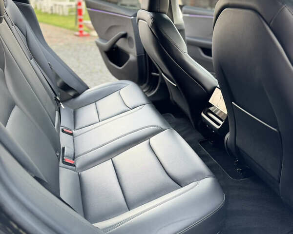 Сірий Тесла Модель 3, об'ємом двигуна 0 л та пробігом 35 тис. км за 25999 $, фото 13 на Automoto.ua