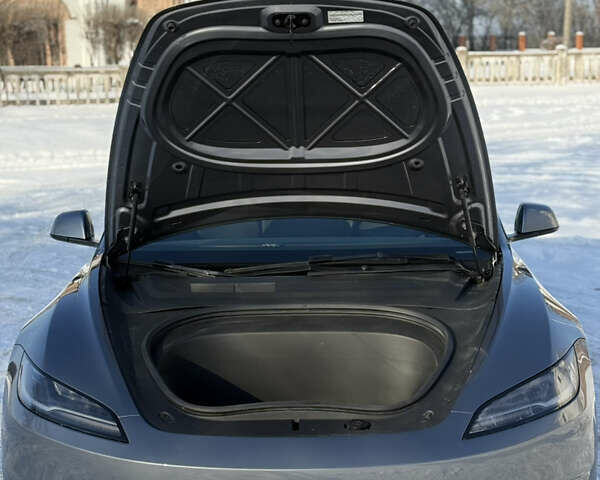 Серый Тесла Модель 3, объемом двигателя 0 л и пробегом 6 тыс. км за 28000 $, фото 12 на Automoto.ua