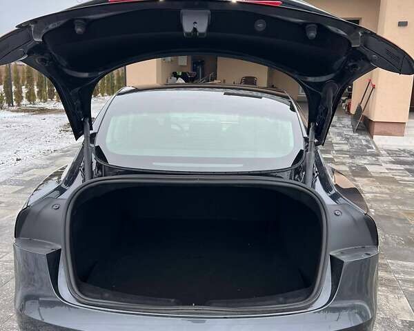 Сірий Тесла Модель 3, об'ємом двигуна 0 л та пробігом 1 тис. км за 25900 $, фото 6 на Automoto.ua
