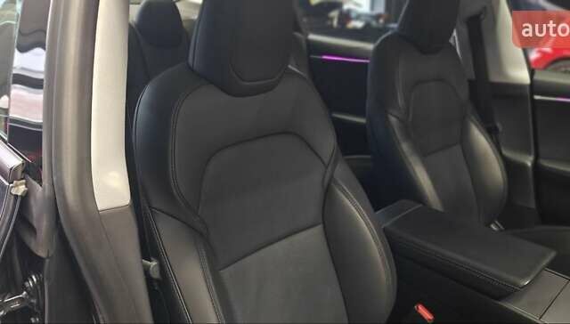 Сірий Тесла Модель 3, об'ємом двигуна 0 л та пробігом 33 тис. км за 32500 $, фото 29 на Automoto.ua