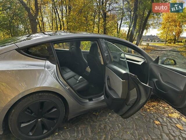 Тесла Модель 3 2024 у Львові на Automoto.ua Сірий Тесла Модель 3, об'ємом двигуна 0 л та пробігом 9 тис. км за 32500 $, фото 34 на Automoto.ua