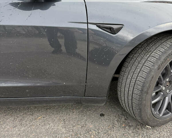 Серый Тесла Модель 3, объемом двигателя 0 л и пробегом 7 тыс. км за 27999 $, фото 15 на Automoto.ua