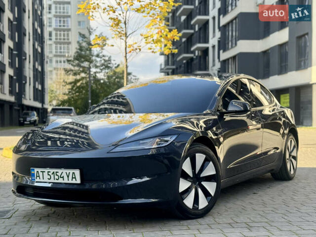 Тесла Модель 3 2024 у Івано-Франківську на Automoto.ua Сірий Тесла Модель 3, об'ємом двигуна 0 л та пробігом 5 тис. км за 27500 $, фото 1 на Automoto.ua
