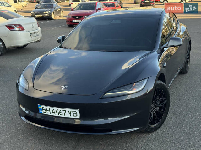 Серый Тесла Модель 3, объемом двигателя 0 л и пробегом 40 тыс. км за 28500 $, фото 12 на Automoto.ua