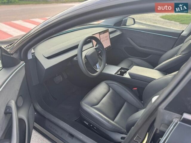 Серый Тесла Модель 3, объемом двигателя 0 л и пробегом 17 тыс. км за 29900 $, фото 10 на Automoto.ua