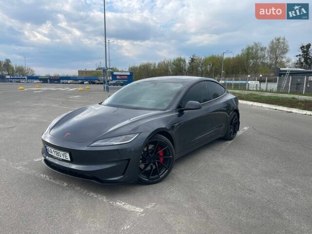 Серый Тесла Модель 3, объемом двигателя 0 л и пробегом 17 тыс. км за 34500 $, фото 7 на Automoto.ua