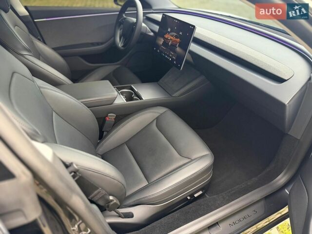Сірий Тесла Модель 3, об'ємом двигуна 0 л та пробігом 30 тис. км за 26900 $, фото 9 на Automoto.ua