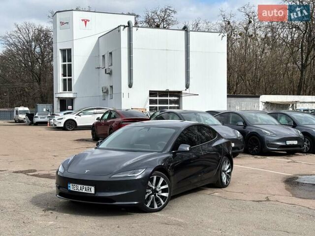 Серый Тесла Модель 3, объемом двигателя 0 л и пробегом 20 тыс. км за 32500 $, фото 1 на Automoto.ua