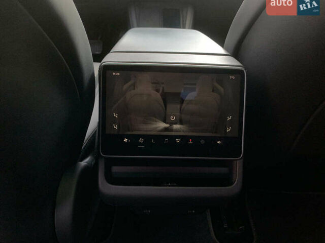 Сірий Тесла Модель 3, об'ємом двигуна 0 л та пробігом 41 тис. км за 27990 $, фото 26 на Automoto.ua