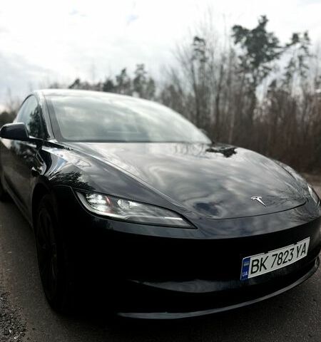 Серый Тесла Модель 3, объемом двигателя 0 л и пробегом 2 тыс. км за 28950 $, фото 2 на Automoto.ua