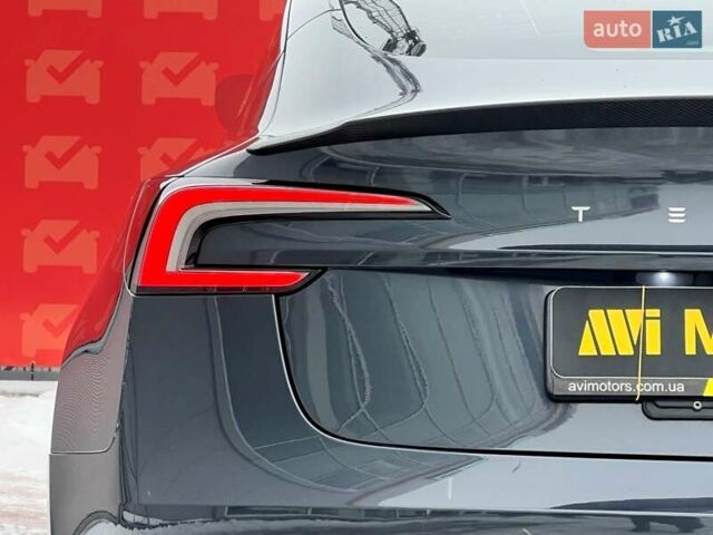Серый Тесла Модель 3, объемом двигателя 0 л и пробегом 4 тыс. км за 45000 $, фото 17 на Automoto.ua