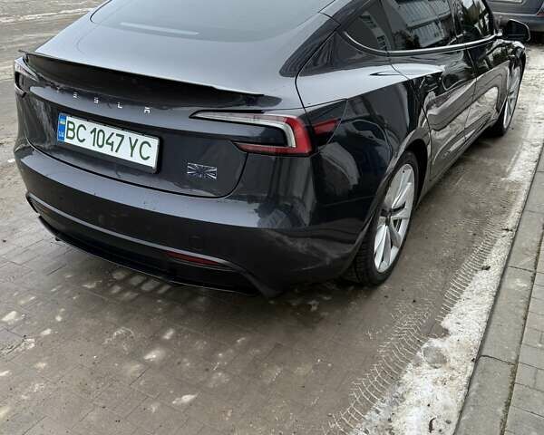 Серый Тесла Модель 3, объемом двигателя 0 л и пробегом 5 тыс. км за 35900 $, фото 8 на Automoto.ua