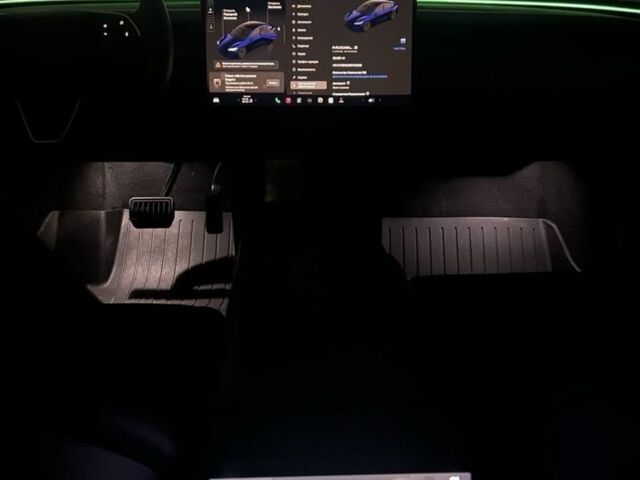 Серый Тесла Модель 3, объемом двигателя 0 л и пробегом 20 тыс. км за 27500 $, фото 15 на Automoto.ua