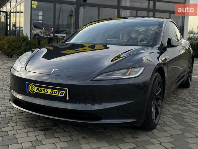 Серый Тесла Модель 3, объемом двигателя 0 л и пробегом 9 тыс. км за 33500 $, фото 2 на Automoto.ua