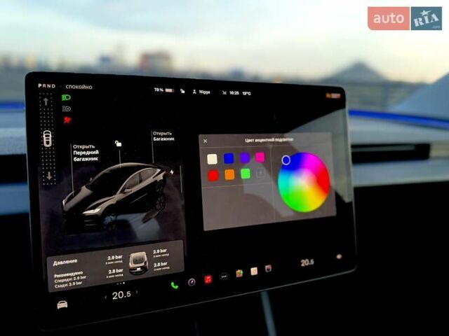Сірий Тесла Модель 3, об'ємом двигуна 0 л та пробігом 27 тис. км за 28100 $, фото 22 на Automoto.ua