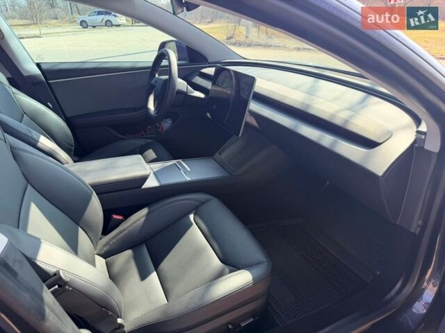 Серый Тесла Модель 3, объемом двигателя 0 л и пробегом 34 тыс. км за 29999 $, фото 22 на Automoto.ua