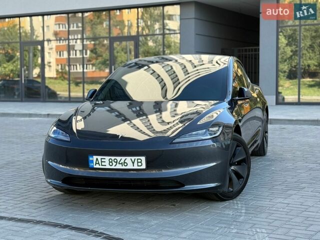 Сірий Тесла Модель 3, об'ємом двигуна 0 л та пробігом 42 тис. км за 24500 $, фото 3 на Automoto.ua