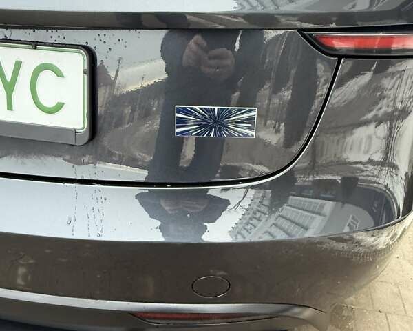 Серый Тесла Модель 3, объемом двигателя 0 л и пробегом 5 тыс. км за 35900 $, фото 7 на Automoto.ua