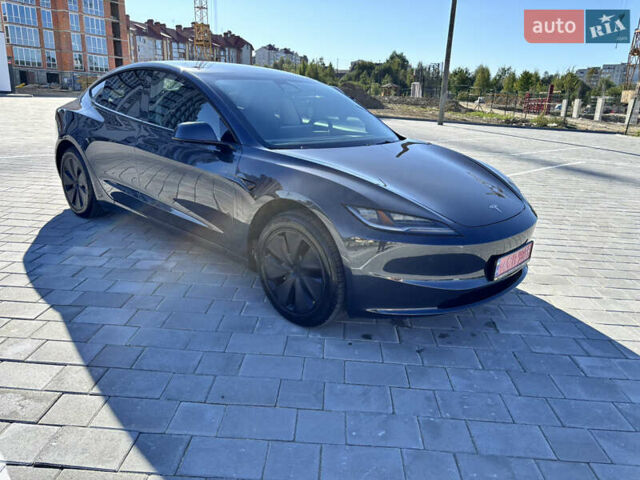Серый Тесла Модель 3, объемом двигателя 0 л и пробегом 39 тыс. км за 25500 $, фото 5 на Automoto.ua