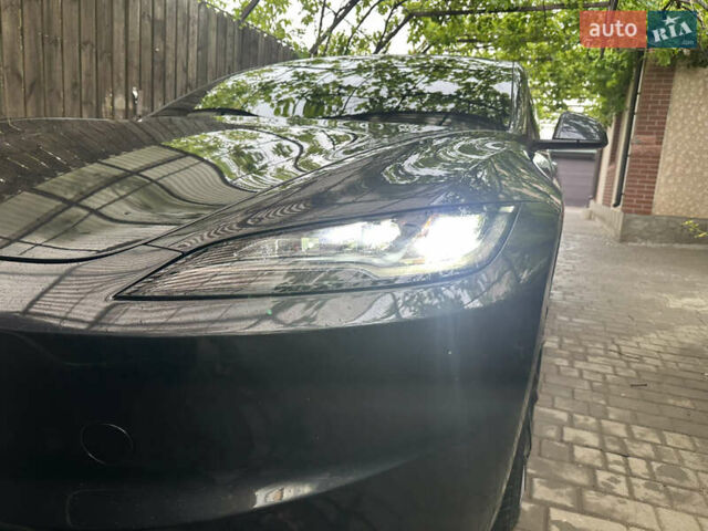Серый Тесла Модель 3, объемом двигателя 0 л и пробегом 17 тыс. км за 29700 $, фото 43 на Automoto.ua