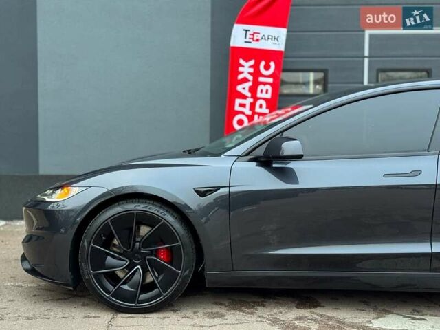 Сірий Тесла Модель 3, об'ємом двигуна 0 л та пробігом 9 тис. км за 39999 $, фото 4 на Automoto.ua