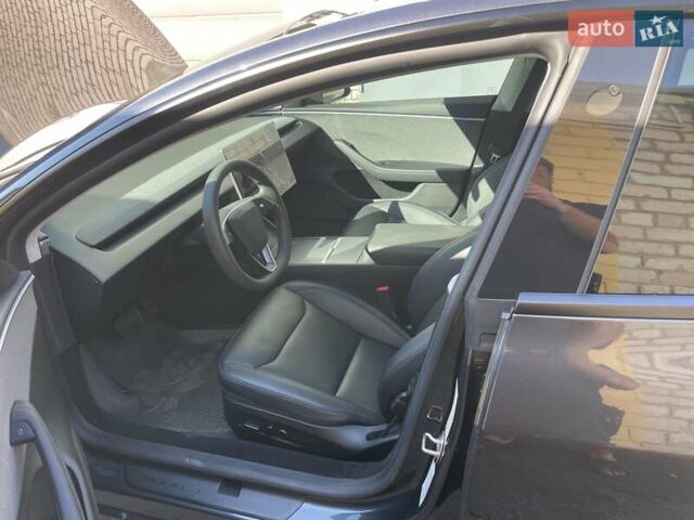 Серый Тесла Модель 3, объемом двигателя 0 л и пробегом 27 тыс. км за 27400 $, фото 8 на Automoto.ua