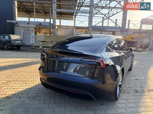 Серый Тесла Модель 3, объемом двигателя 0 л и пробегом 40 тыс. км за 27200 $, фото 49 на Automoto.ua