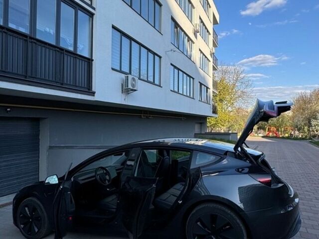 Сірий Тесла Модель 3, об'ємом двигуна 0 л та пробігом 21 тис. км за 29500 $, фото 5 на Automoto.ua