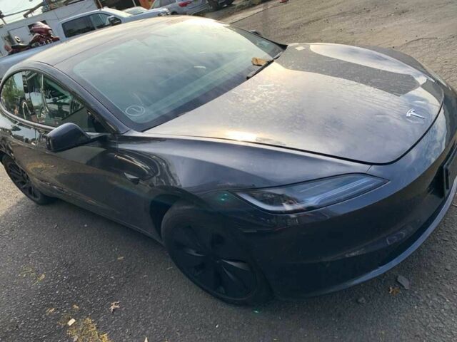 Сірий Тесла Модель 3, об'ємом двигуна 0 л та пробігом 20 тис. км за 23500 $, фото 2 на Automoto.ua