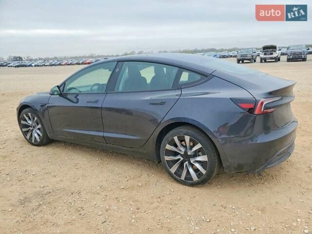 Серый Тесла Модель 3, объемом двигателя 0 л и пробегом 66 тыс. км за 11100 $, фото 1 на Automoto.ua