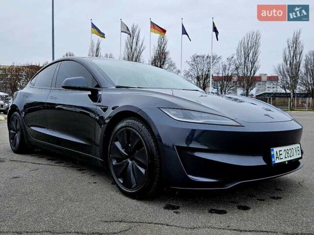 Серый Тесла Модель 3, объемом двигателя 0 л и пробегом 23 тыс. км за 29900 $, фото 16 на Automoto.ua