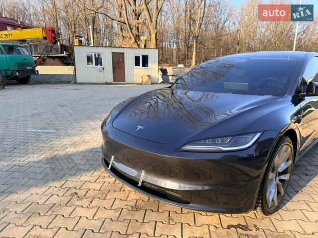 Серый Тесла Модель 3, объемом двигателя 0 л и пробегом 40 тыс. км за 27200 $, фото 32 на Automoto.ua