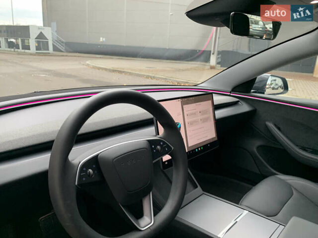 Серый Тесла Модель 3, объемом двигателя 0 л и пробегом 22 тыс. км за 32500 $, фото 12 на Automoto.ua