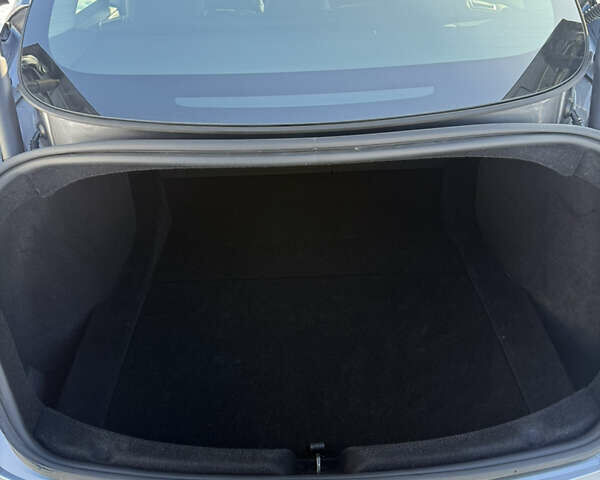 Серый Тесла Модель 3, объемом двигателя 0 л и пробегом 6 тыс. км за 28000 $, фото 14 на Automoto.ua