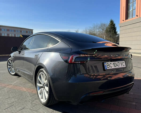 Серый Тесла Модель 3, объемом двигателя 0 л и пробегом 4 тыс. км за 38400 $, фото 15 на Automoto.ua