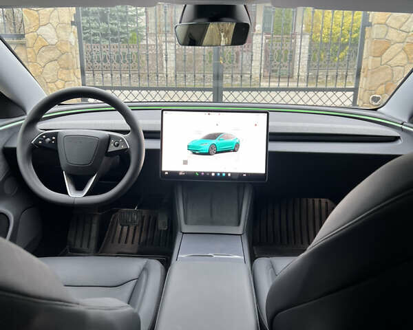 Серый Тесла Модель 3, объемом двигателя 0 л и пробегом 3 тыс. км за 27000 $, фото 32 на Automoto.ua