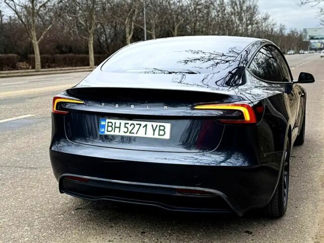 Серый Тесла Модель 3, объемом двигателя 0.28 л и пробегом 58 тыс. км за 26000 $, фото 2 на Automoto.ua