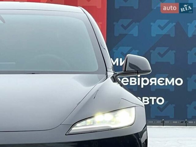 Серый Тесла Модель 3, объемом двигателя 0 л и пробегом 4 тыс. км за 45000 $, фото 7 на Automoto.ua