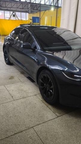 Сірий Тесла Модель 3, об'ємом двигуна 0 л та пробігом 40 тис. км за 26060 $, фото 4 на Automoto.ua