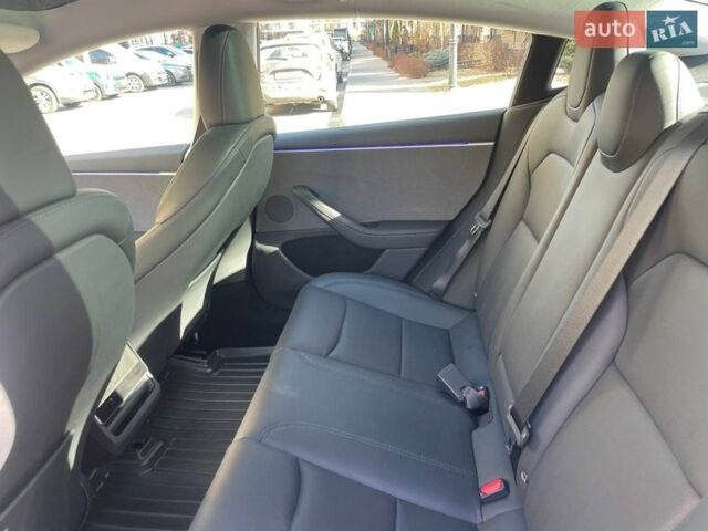 Серый Тесла Модель 3, объемом двигателя 0 л и пробегом 10 тыс. км за 26200 $, фото 47 на Automoto.ua