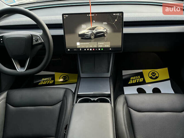 Серый Тесла Модель 3, объемом двигателя 0 л и пробегом 9 тыс. км за 33500 $, фото 9 на Automoto.ua