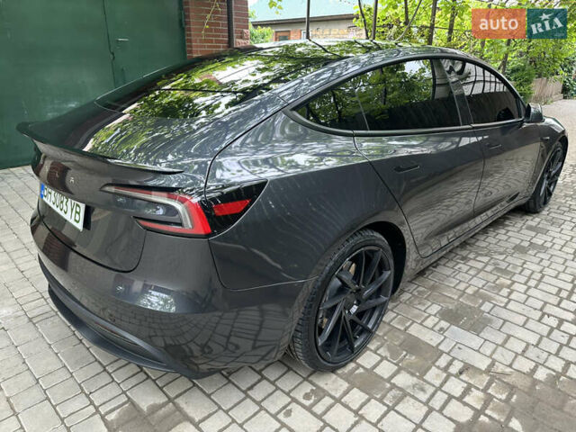 Сірий Тесла Модель 3, об'ємом двигуна 0 л та пробігом 17 тис. км за 30500 $, фото 14 на Automoto.ua