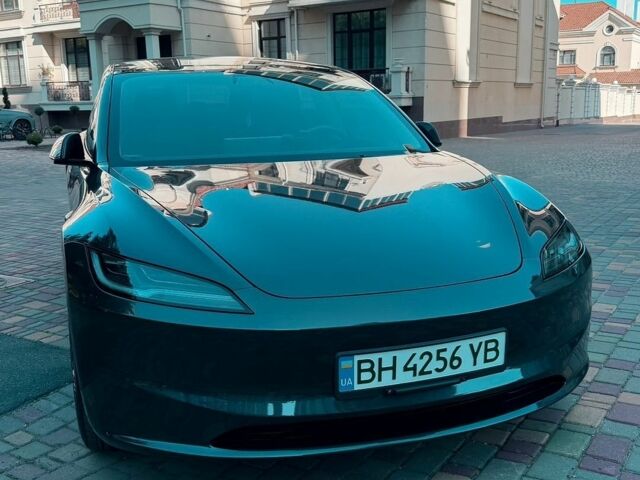 Сірий Тесла Модель 3, об'ємом двигуна 0 л та пробігом 27 тис. км за 32000 $, фото 1 на Automoto.ua