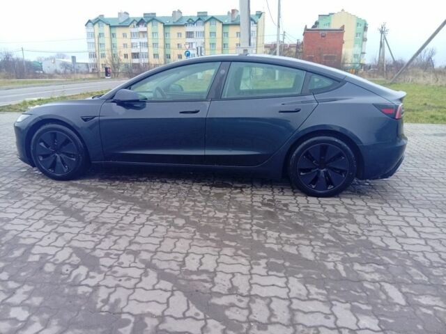 Серый Тесла Модель 3, объемом двигателя 0 л и пробегом 18 тыс. км за 32000 $, фото 6 на Automoto.ua