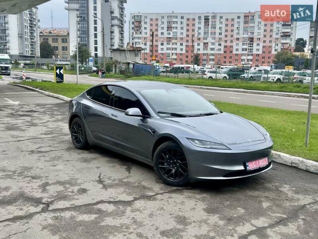 Серый Тесла Модель 3, объемом двигателя 0 л и пробегом 9 тыс. км за 26500 $, фото 8 на Automoto.ua