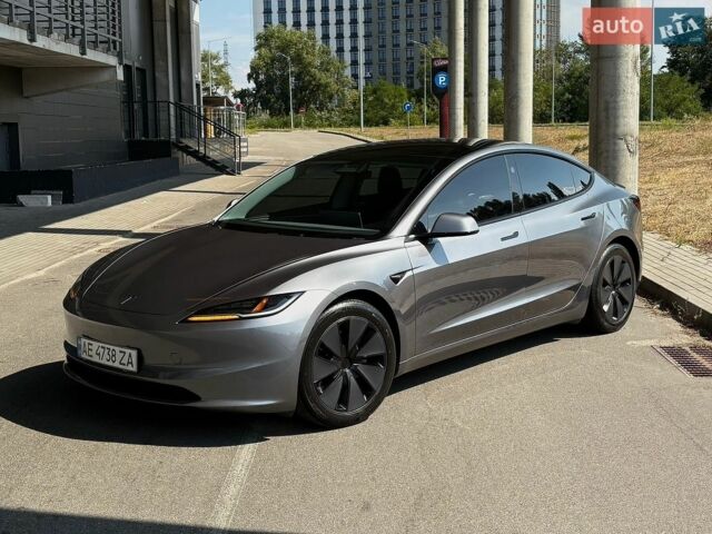 Сірий Тесла Модель 3, об'ємом двигуна 0 л та пробігом 46 тис. км за 28800 $, фото 9 на Automoto.ua