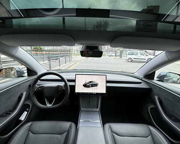 Серый Тесла Модель 3, объемом двигателя 0 л и пробегом 14 тыс. км за 35900 $, фото 14 на Automoto.ua